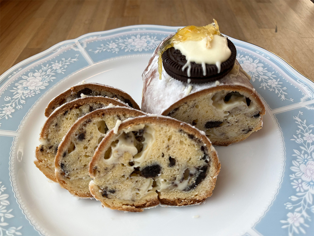 レモン・オレオシュトーレン