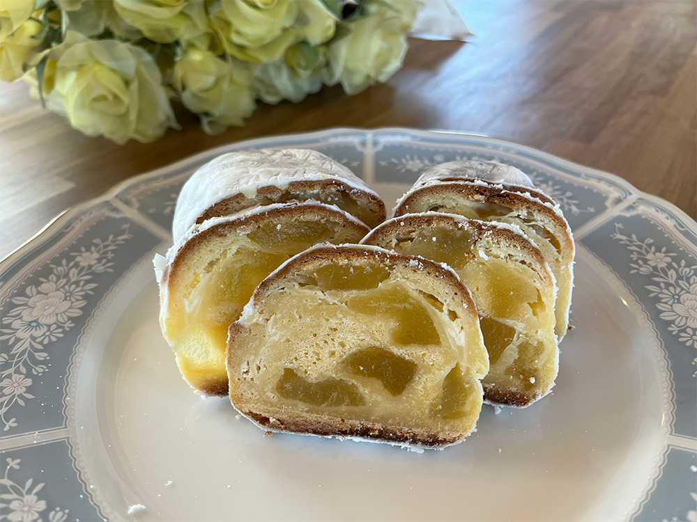 パイナップルクリームチーズシュトーレン